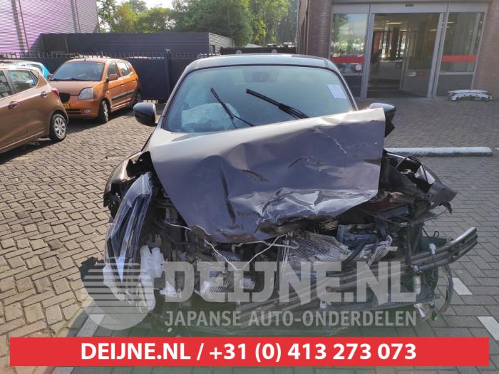 Schadeautos te Koop in Auto Diversen Marktplaats