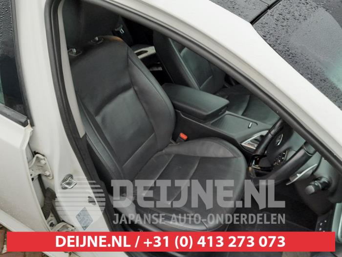 Kia Optima 1.7 CRDi 16V Schrottauto (2015, Weiß)