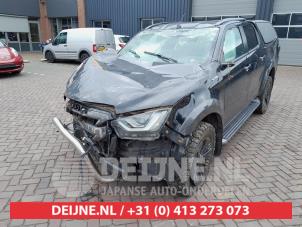 Isuzu D-Max 1.9 DDI 4x4 Épave (2021, Noir)