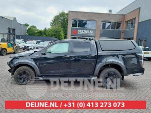 Isuzu D-Max 1.9 DDI 4x4 Épave (2021, Noir)