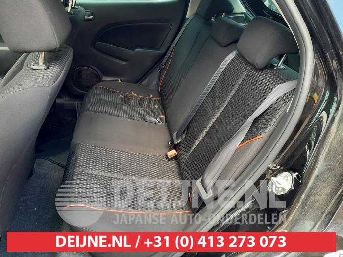Mazda 2 1.3 16V MZR Épave (2012, Noir)