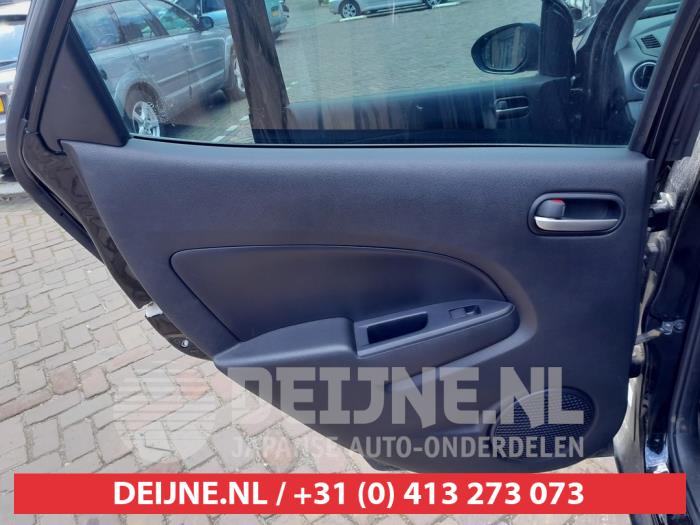 Mazda 2 1.3 16V MZR Épave (2012, Noir)