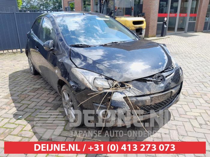 Mazda 2 1.3 16V MZR Épave (2012, Noir)
