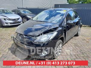 Mazda 2 1.3 16V MZR Épave (2012, Noir)