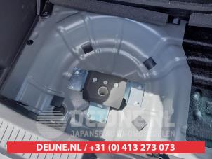Mazda 2 1.3 16V MZR Épave (2012, Noir)