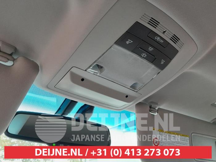 Lexus RX 450h V6 24V VVT-i 4x2 Épave (2010, Foncé, Bleu, Violet)