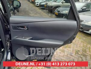 Lexus RX 450h V6 24V VVT-i 4x2 Épave (2010, Foncé, Bleu, Violet)