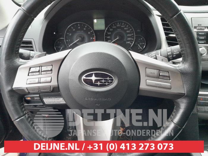 Subaru Legacy Wagon 2.0 16V Épave (2011, Violet)