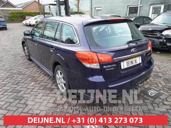Subaru Legacy Wagon 2.0 16V Épave (2011, Violet)