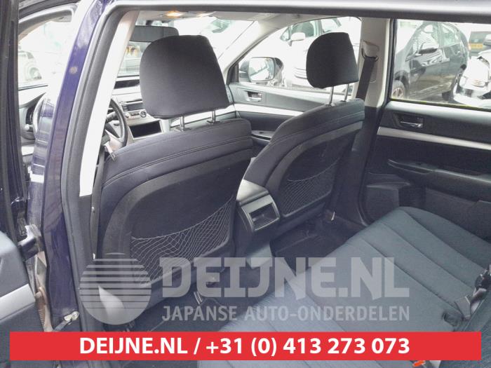 Subaru Legacy Wagon 2.0 16V Épave (2011, Violet)