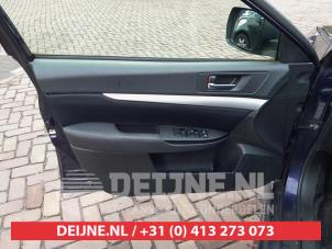 Subaru Legacy Wagon 2.0 16V Épave (2011, Violet)