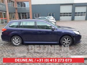 Subaru Legacy Wagon 2.0 16V Épave (2011, Violet)