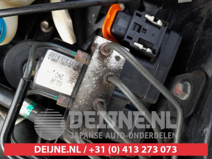 Suzuki Swift 1.5 VVT 16V Schrottauto (2006, Schwarz)