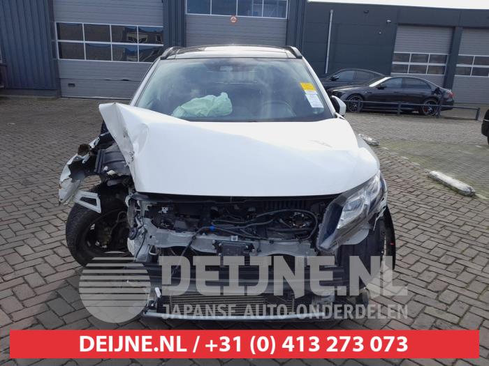 Mitsubishi Eclipse Cross 1.5 Turbo 16V 4WD Samochód złomowany (2018, Bialy)