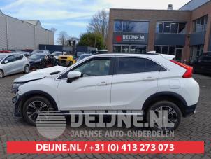 Mitsubishi Eclipse Cross 1.5 Turbo 16V 4WD Samochód złomowany (2018, Bialy)