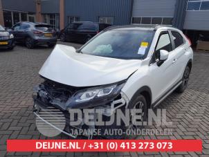 Mitsubishi Eclipse Cross 1.5 Turbo 16V 4WD Samochód złomowany (2018, Bialy)