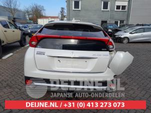 Mitsubishi Eclipse Cross 1.5 Turbo 16V 4WD Samochód złomowany (2018, Bialy)