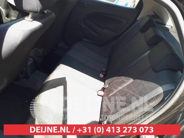 Mazda 2 1.3 16V S-VT Samochód złomowany (2012, Czarny)