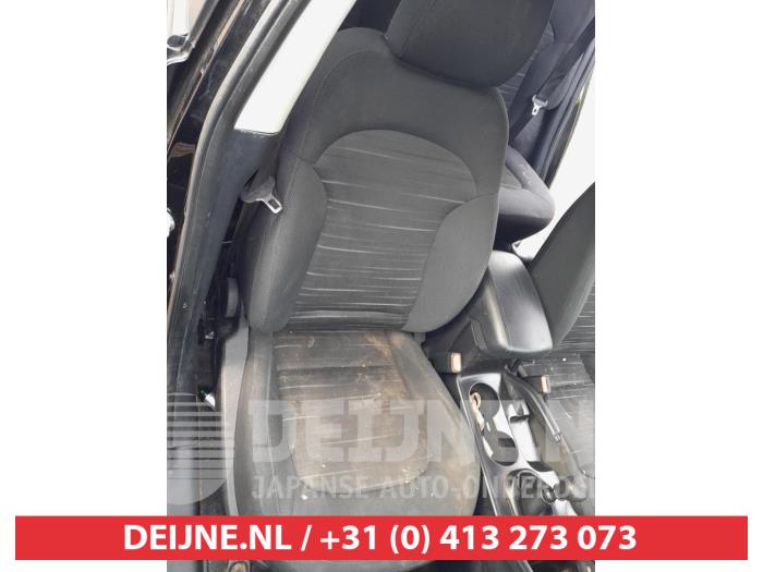Hyundai iX35 1.6 GDI 16V Schrottauto (2015, Schwarz)