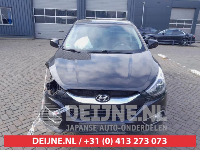 Hyundai iX35 1.6 GDI 16V Schrottauto (2015, Schwarz)