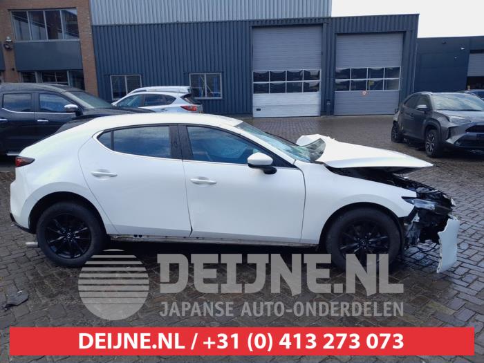Mazda 3 Sport 2.0 SkyActiv-G 122 Mild Hybrid 16V Épave (2019, Blanc)