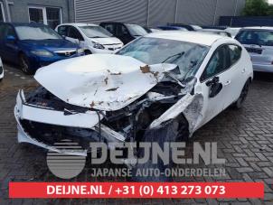 Mazda 3 Sport 2.0 SkyActiv-G 122 Mild Hybrid 16V Épave (2019, Blanc)