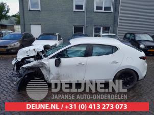 Mazda 3 Sport 2.0 SkyActiv-G 122 Mild Hybrid 16V Épave (2019, Blanc)