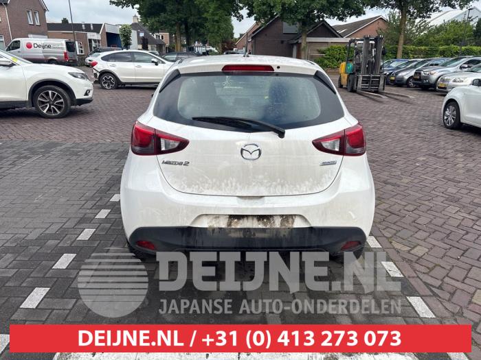 Mazda 2 1.5 SkyActiv-G 75 Salvage vehicle (2017, White)