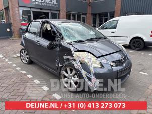 Toyota Yaris II 1.8 16V VVT-i TS  (Accidentée)