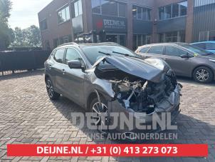 Nissan Qashqai 1.2 DIG-T 16V  (Salvage)