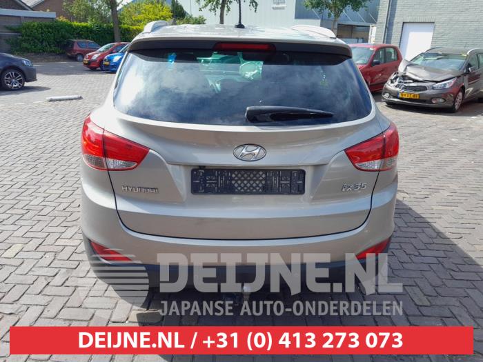 Hyundai iX35 2.0 16V Salvage vehicle (2010, Gray)