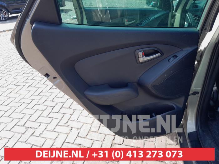 Hyundai iX35 2.0 16V Salvage vehicle (2010, Gray)