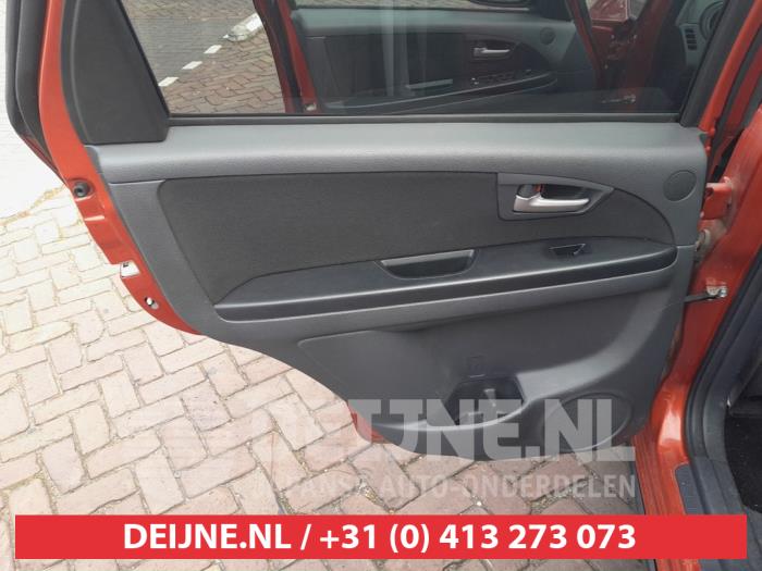 Suzuki SX4 1.6 16V VVT Comfort,Exclusive Autom. Vehículo de desguace (2007, Naranja)