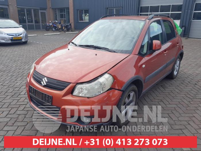 Suzuki SX4 1.6 16V VVT Comfort,Exclusive Autom. Vehículo de desguace (2007, Naranja)