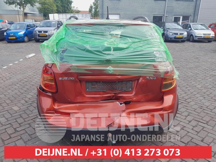 Suzuki SX4 1.6 16V VVT Comfort,Exclusive Autom. Vehículo de desguace (2007, Naranja)