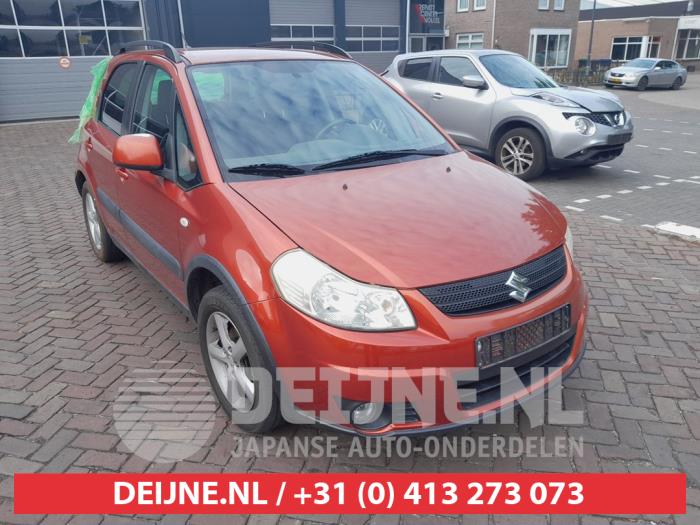 Suzuki SX4 1.6 16V VVT Comfort,Exclusive Autom. Vehículo de desguace (2007, Naranja)