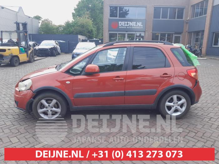 Suzuki SX4 1.6 16V VVT Comfort,Exclusive Autom. Vehículo de desguace (2007, Naranja)