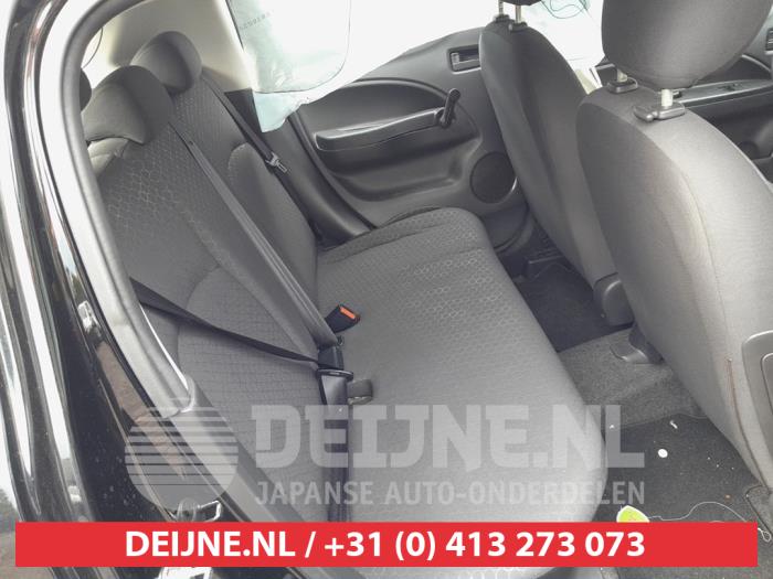 Mitsubishi Space Star 1.0 12V Épave (2013, Noir)