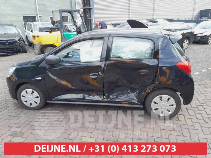 Mitsubishi Space Star 1.0 12V Épave (2013, Noir)