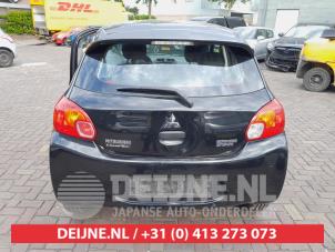 Mitsubishi Space Star 1.0 12V Épave (2013, Noir)