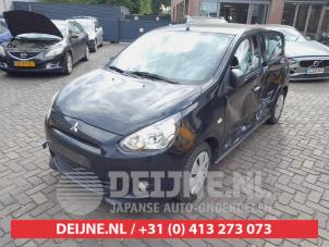 Mitsubishi Space Star 1.0 12V Épave (2013, Noir)