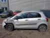 Toyota Yaris II 1.3 16V VVT-i Skadat fordon (2006, GRIJS)