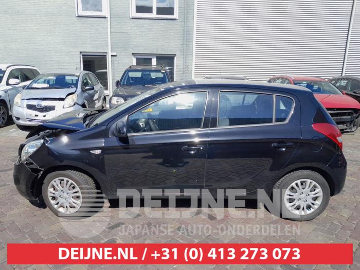 Hyundai i20 1.2i 16V Épave (2010, Noir)