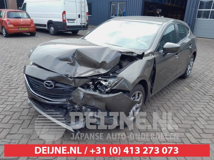 Mazda 3 2.0 SkyActiv-G 16V Épave (2014, Brun)