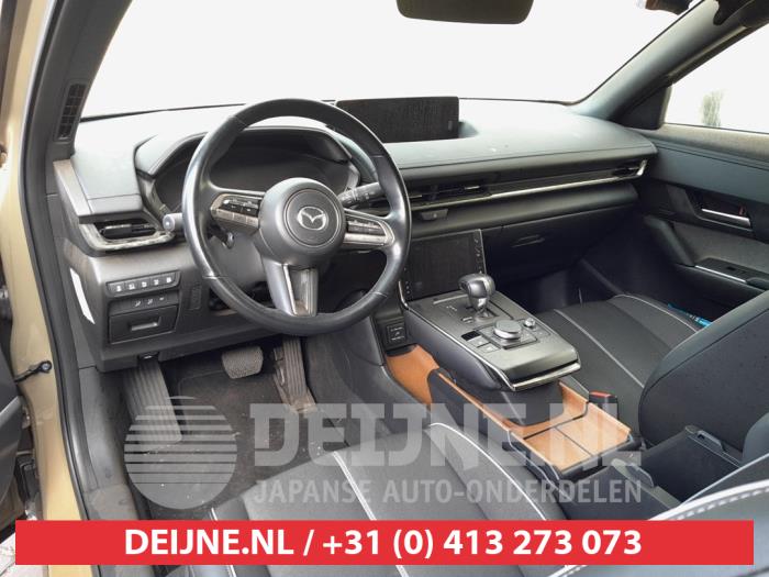 Mazda MX-30 e-SkyActiv R-EV 170 Épave (2023, Jaune, Noir)