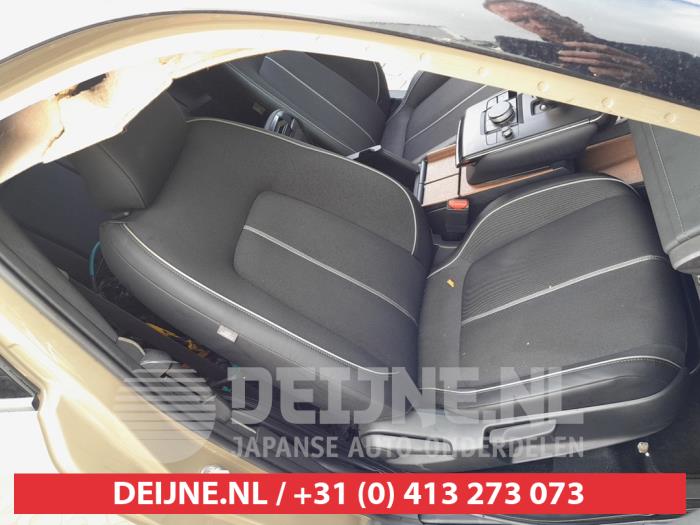 Mazda MX-30 e-SkyActiv R-EV 170 Épave (2023, Jaune, Noir)