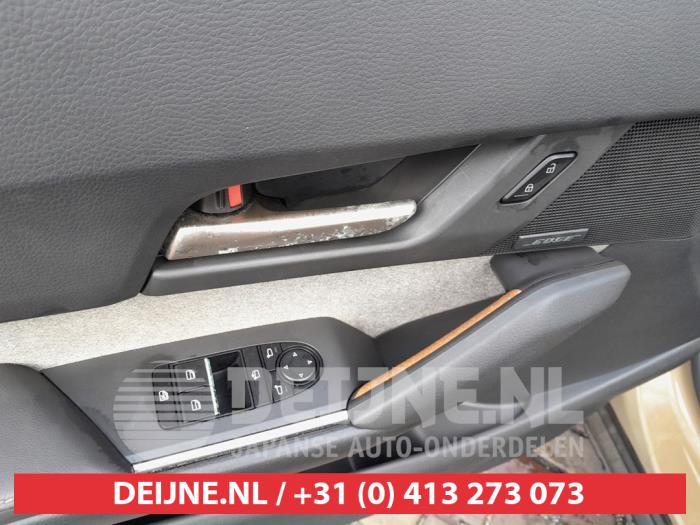 Mazda MX-30 e-SkyActiv R-EV 170 Épave (2023, Jaune, Noir)