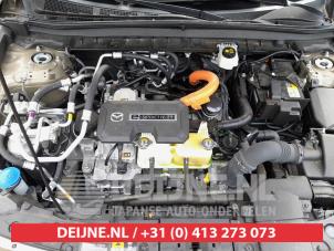 Mazda MX-30 e-SkyActiv R-EV 170 Épave (2023, Jaune, Noir)