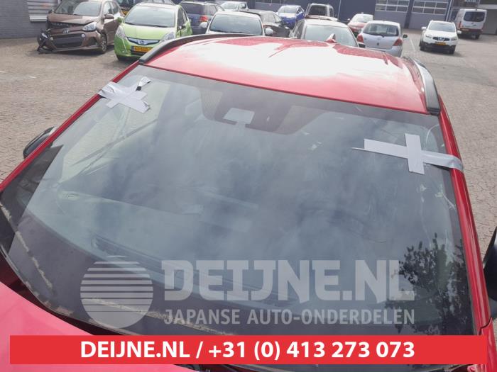 Mitsubishi Eclipse Cross 2.4 16V PHEV 4x4 Schrottauto (2023, Rot)