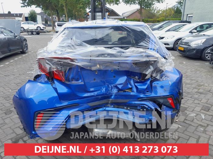 Toyota C-HR 1.8 16V Hybrid Vehículo de desguace (2021, Azul)